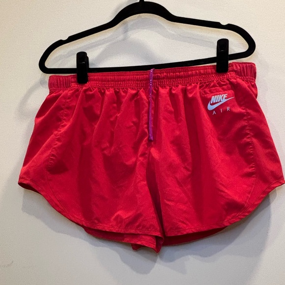 Nike Air Red Athletic Shorts XL - Picture 7 of 7